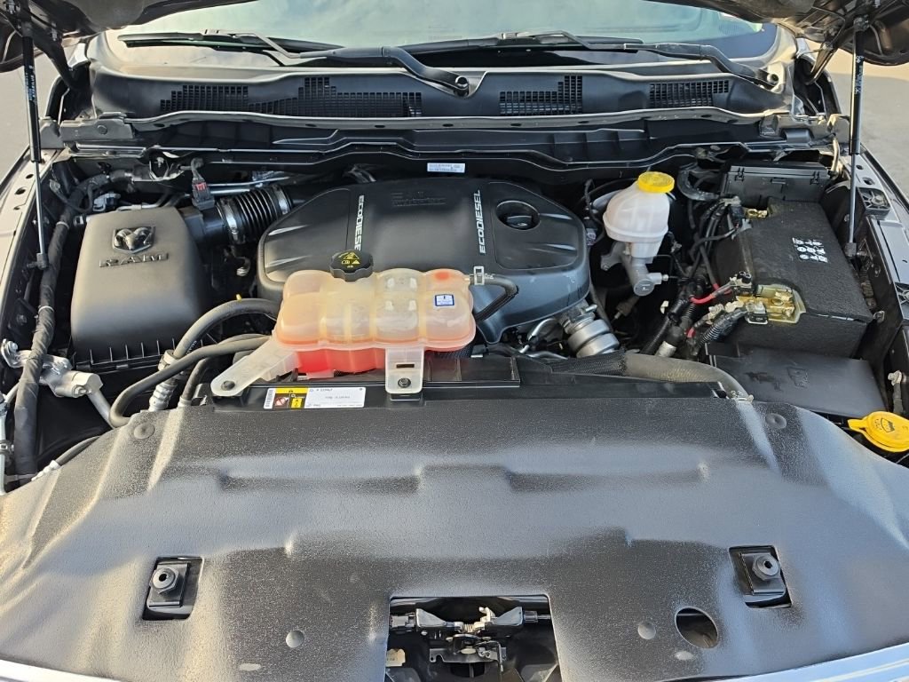 Used 2019 RAM 1500 Laramie w/ Convenience Group image 33