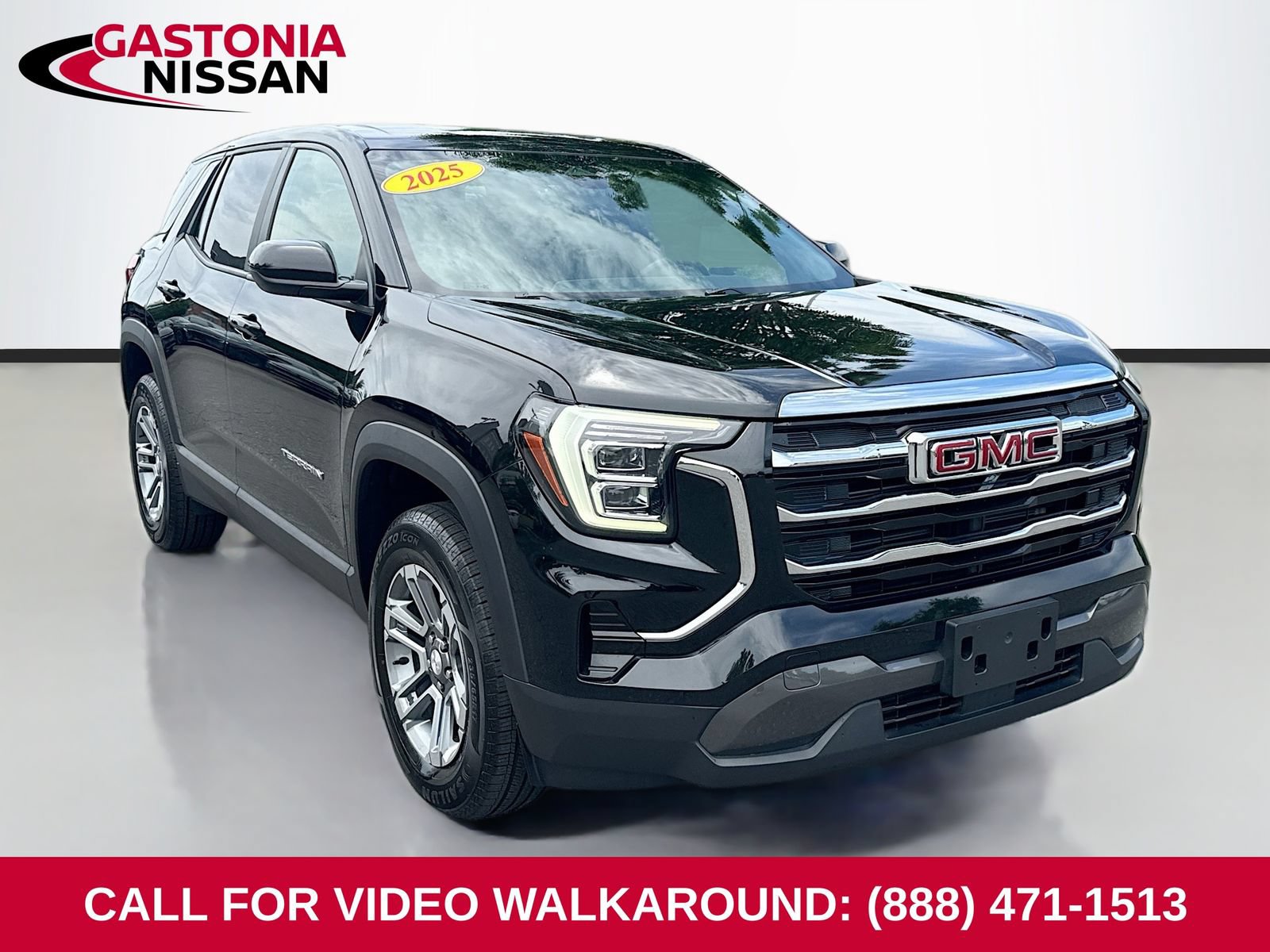 Used 2025 GMC Terrain Elevation