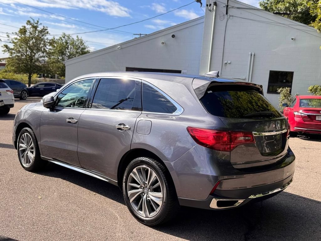 Used 2017 Acura MDX w/ Tech & Entertainment Packag AWD/4WD image 4