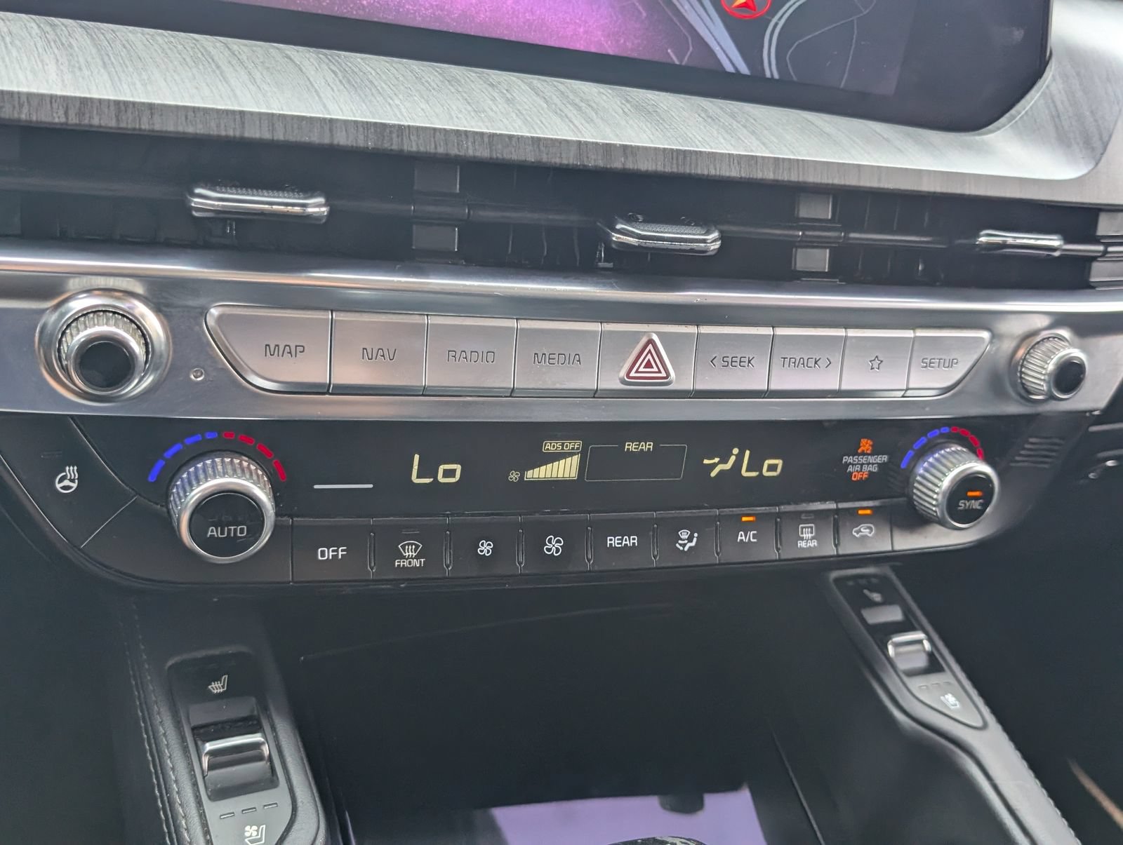 Used 2023 Kia Telluride SX AWD/4WD image 21