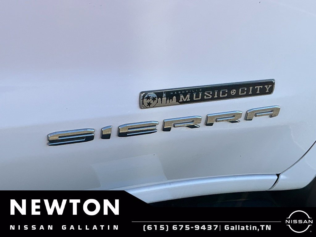 Used 2019 GMC Sierra 1500 SLT w/ SLT Premium Plus Package AWD/4WD image 9