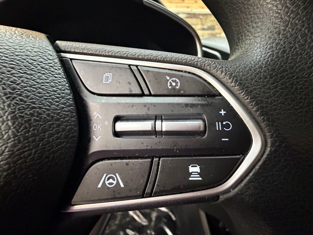 Certified 2022 Hyundai Santa Fe SEL image 24