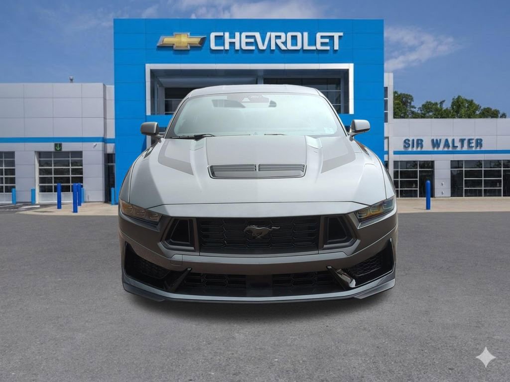 Used 2025 Ford Mustang Dark Horse image 9