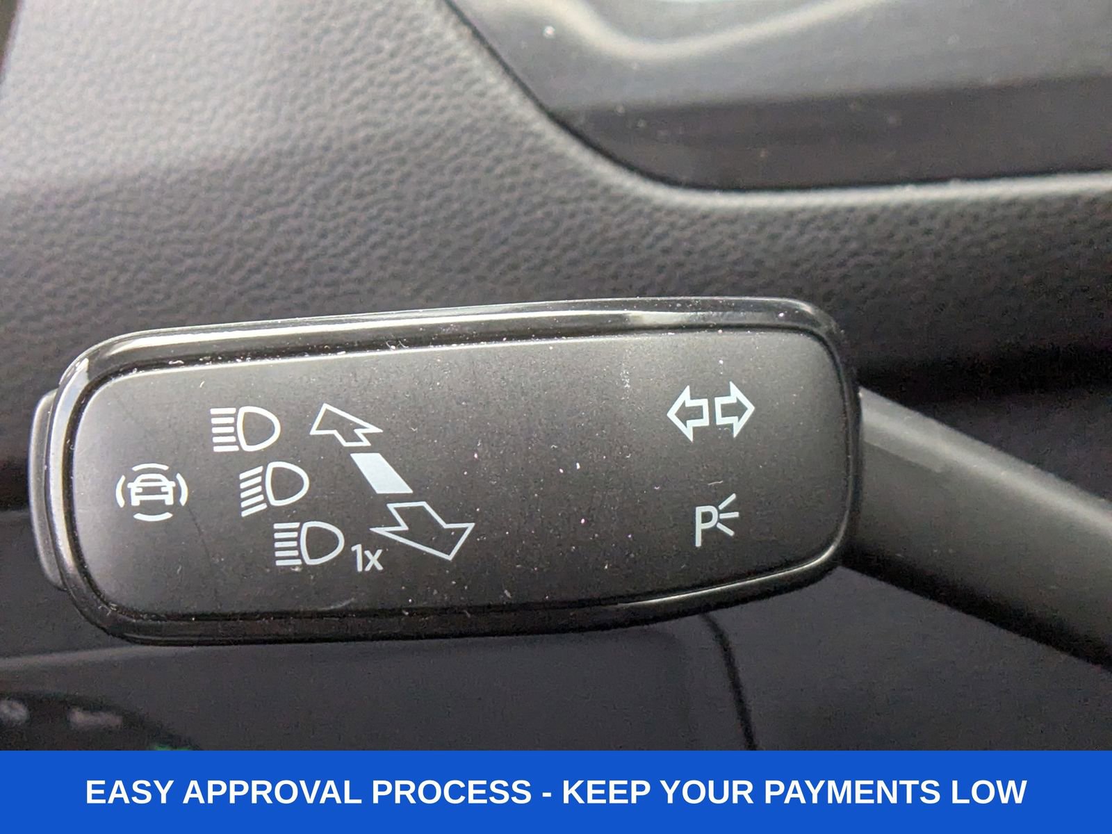 Used 2024 Volkswagen Tiguan Wolfsburg Edition image 41
