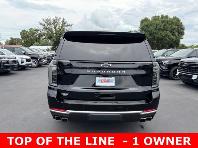 Certified 2025 Chevrolet Suburban High Country AWD/4WD image 5