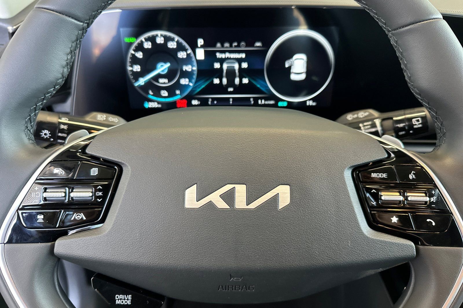 New 2026 Kia Niro Wind FWD image 24