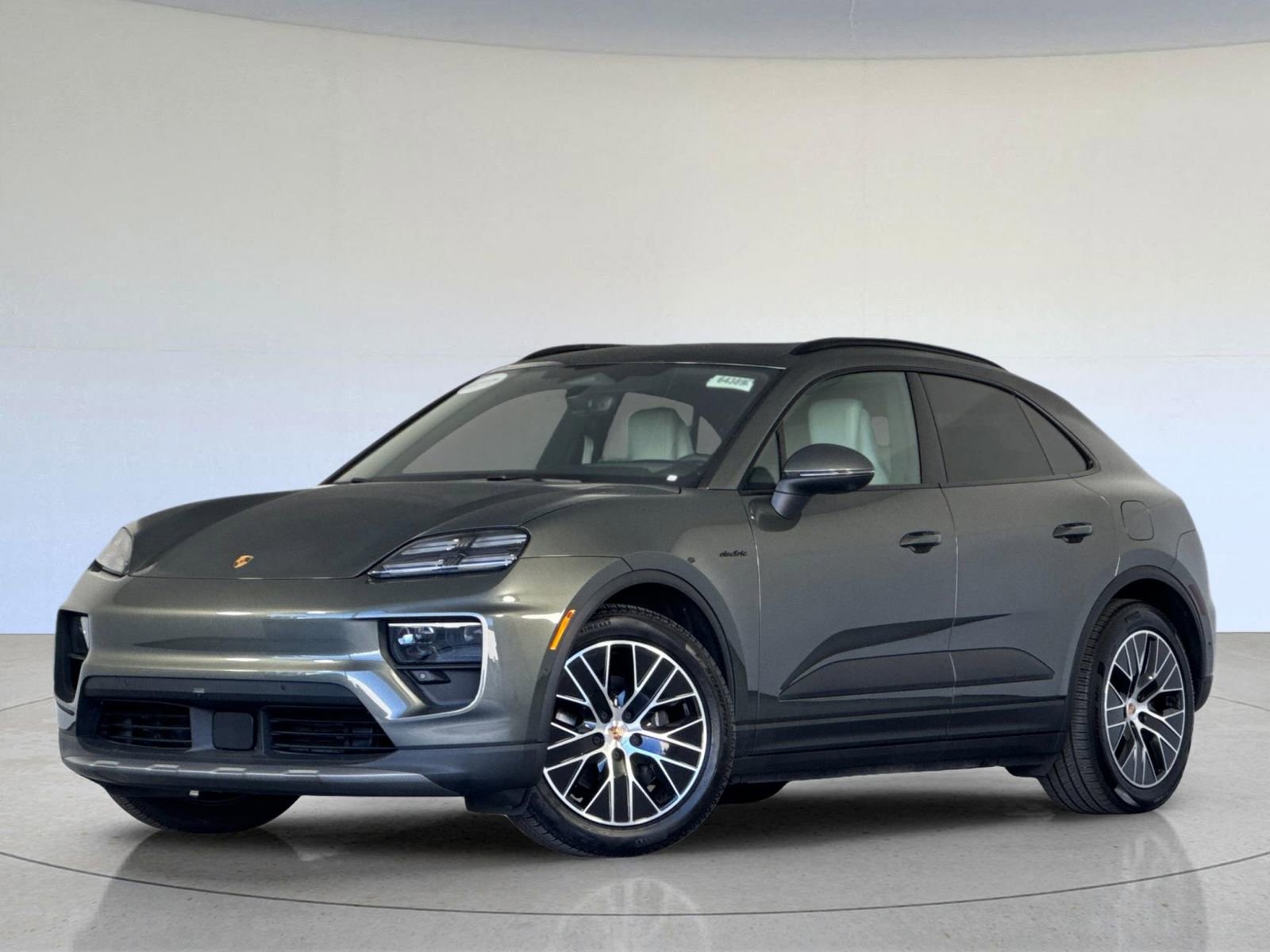 Used 2025 Porsche Macan 4 Electric video 1
