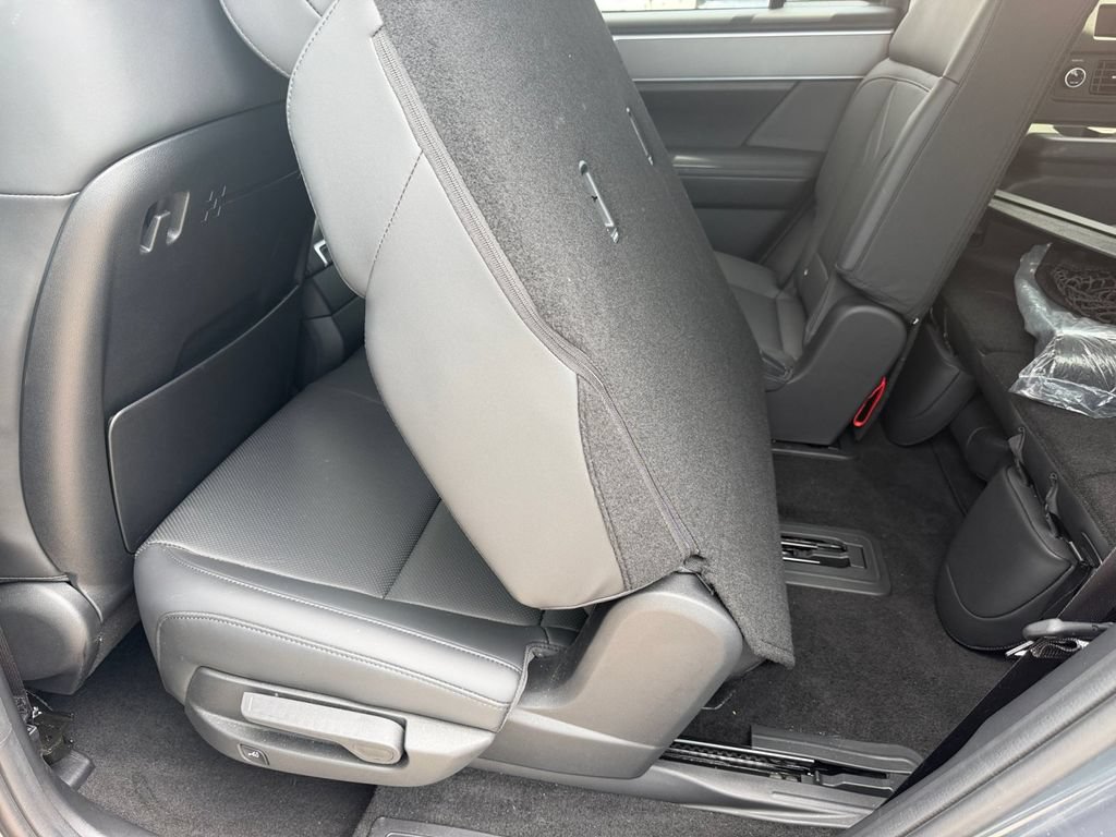 New 2026 Hyundai Santa Fe SEL FWD image 14