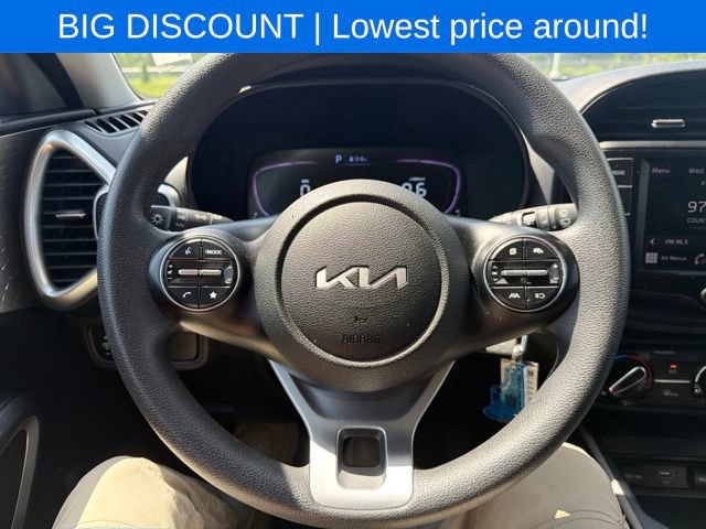 Used 2024 Kia Soul LX w/ Option Group 015 FWD image 31