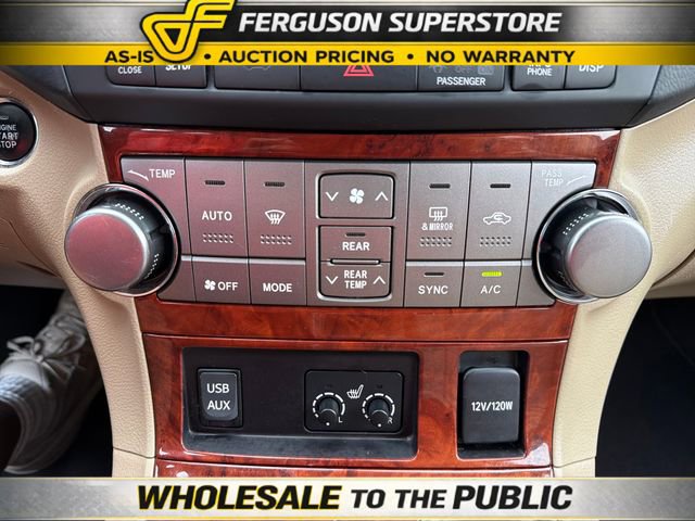 Used 2012 Toyota Highlander Limited w/ Tow Pkg AWD/4WD image 14