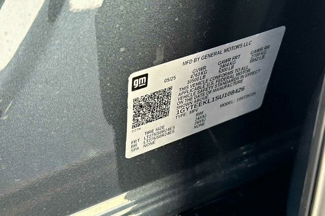 New 2025 Cadillac Escalade IQ Sport 1 w/ LPO, ONYX Package image 28