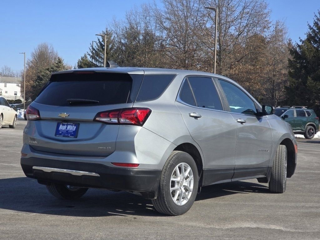 Used 2024 Chevrolet Equinox LT AWD/4WD image 12