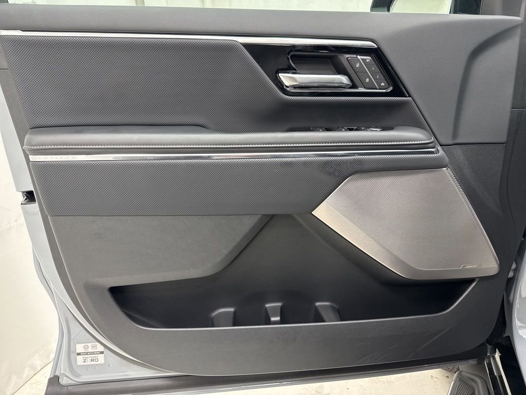 New 2025 GMC Sierra EV Denali AWD/4WD image 16