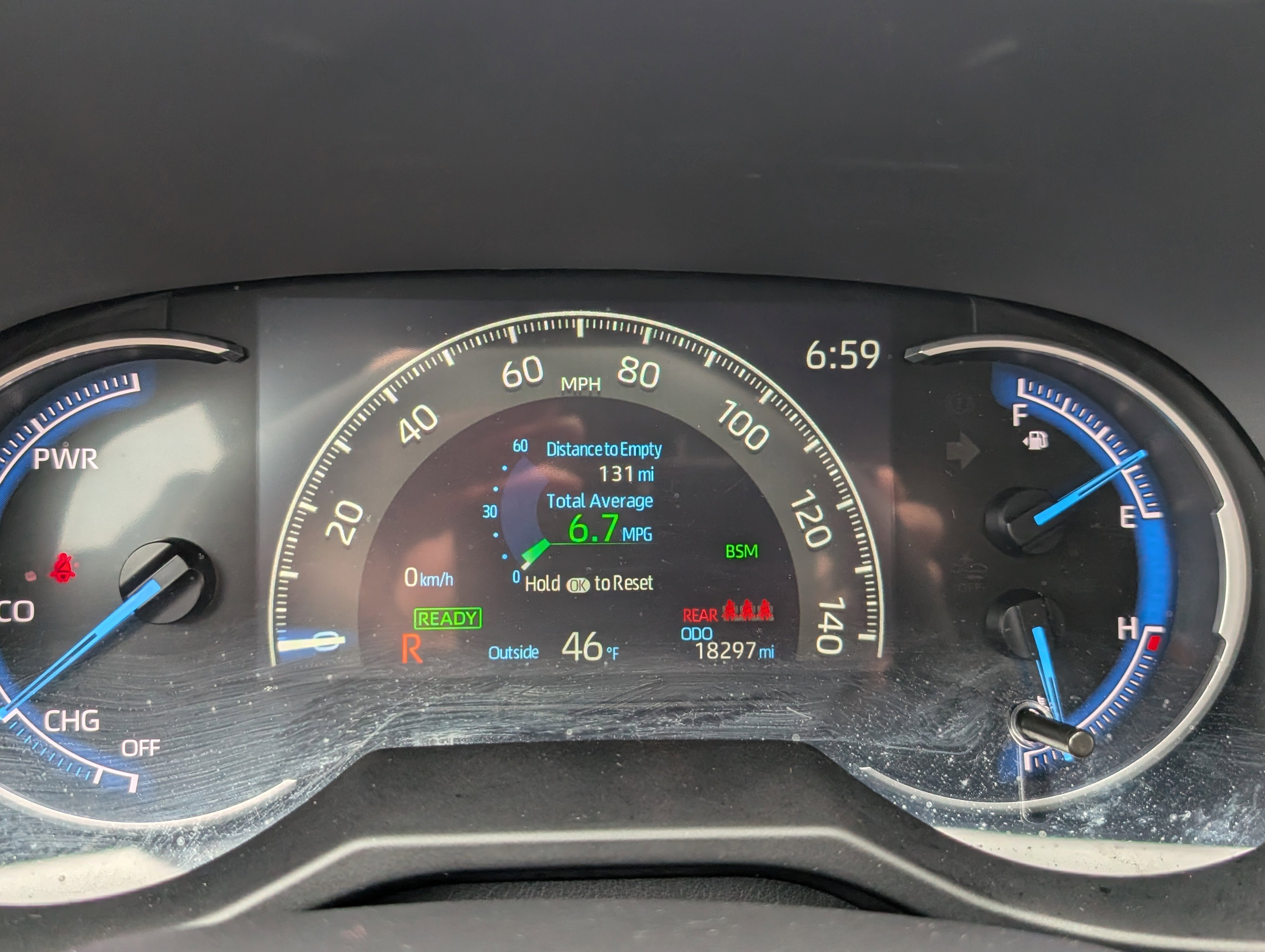 Used 2024 Toyota RAV4 SE w/ Convenience Package image 30