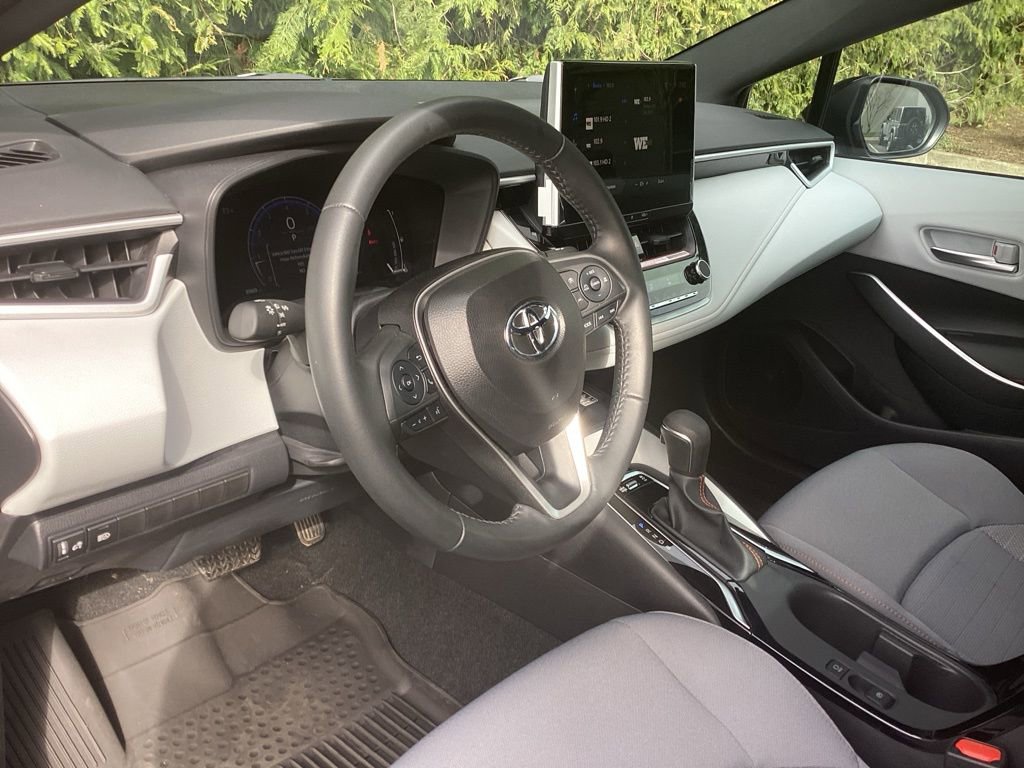 Used 2025 Toyota Corolla FX image 11