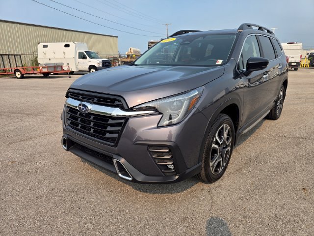 Used 2026 Subaru Ascent Touring AWD/4WD image 8