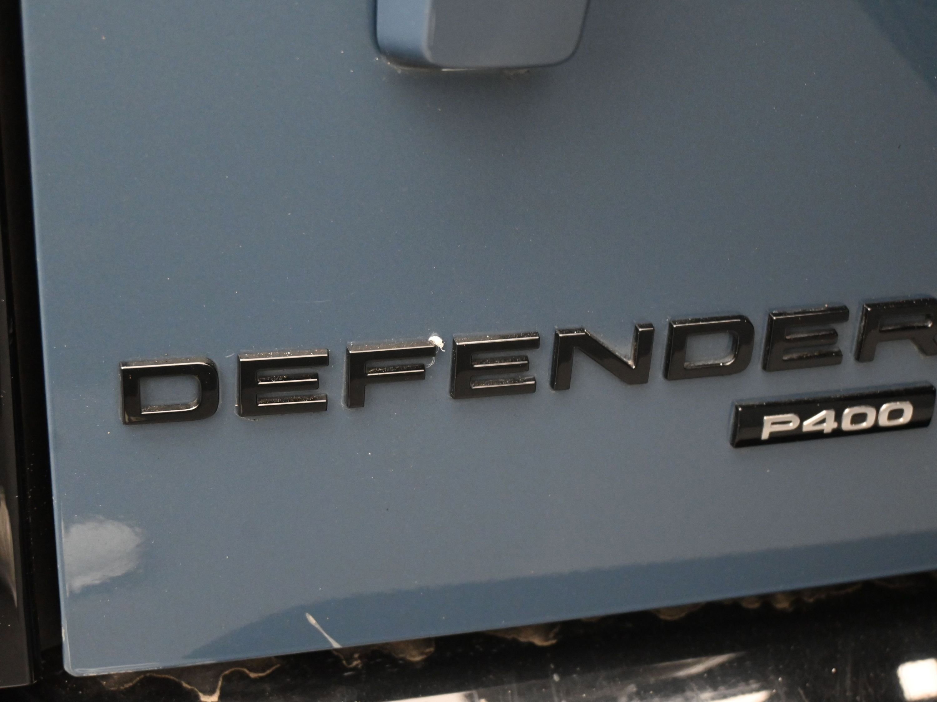 Certified 2023 Land Rover Defender 110 X-Dynamic SE image 8