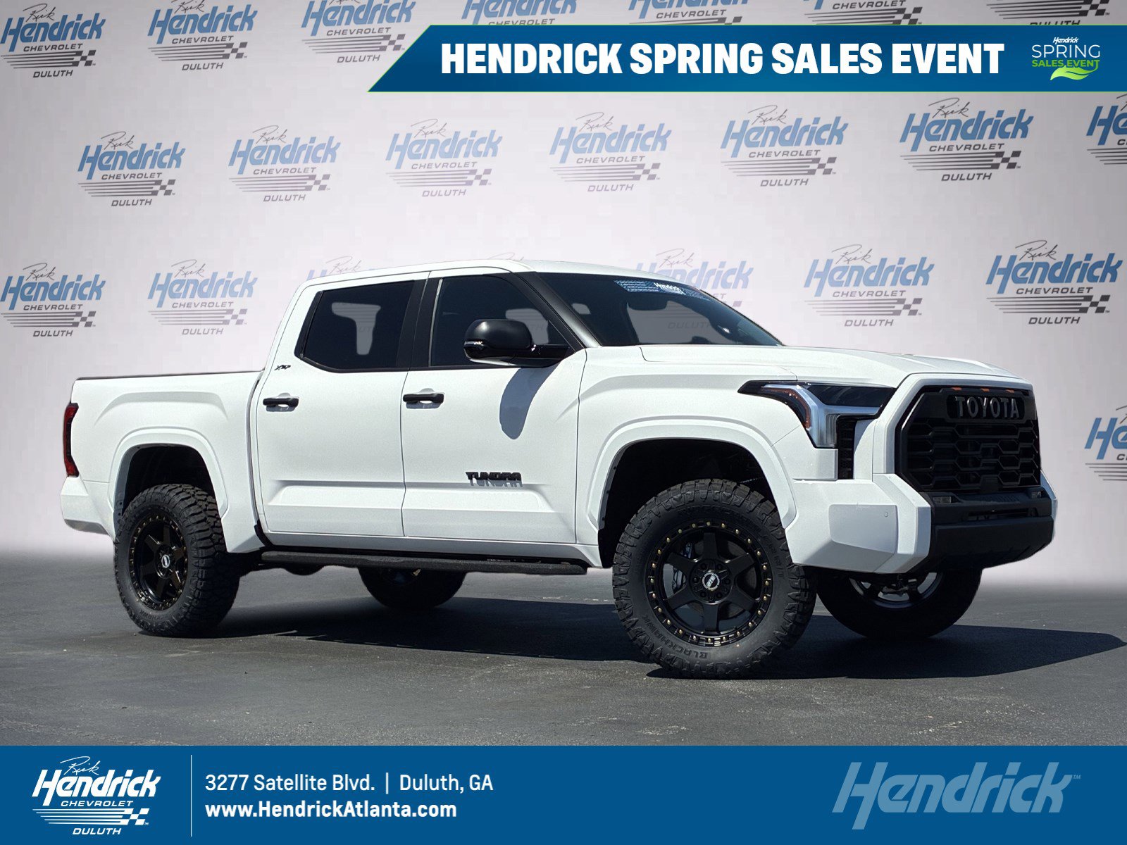 Used 2026 Toyota Tundra SR5 w/ SR5 Convenience Package AWD/4WD image 1
