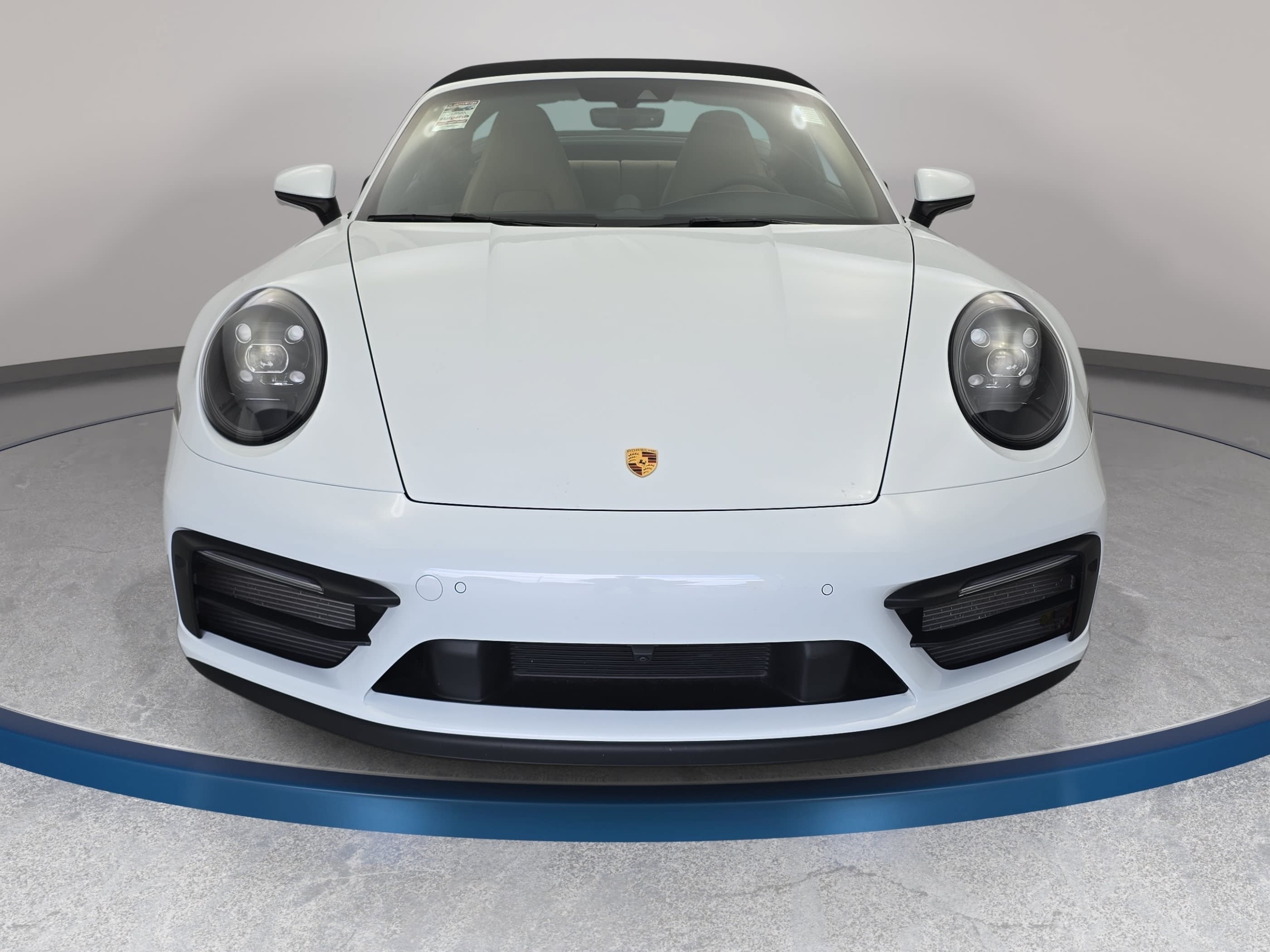 Used 2022 Porsche 911 Targa 4 GTS AWD/4WD image 2