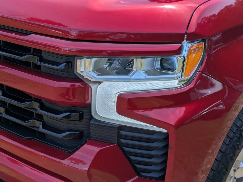 Used 2023 Chevrolet Silverado 1500 RST AWD/4WD image 11