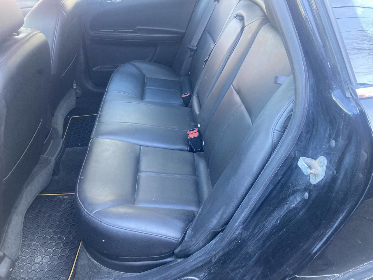 Used 2013 Chevrolet Impala LTZ image 14