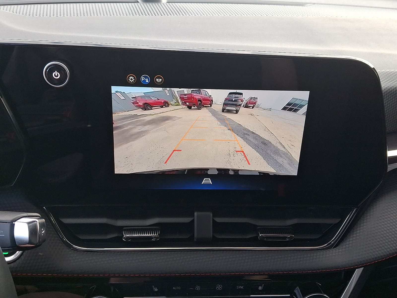 Certified 2026 Chevrolet Equinox RS FWD image 18