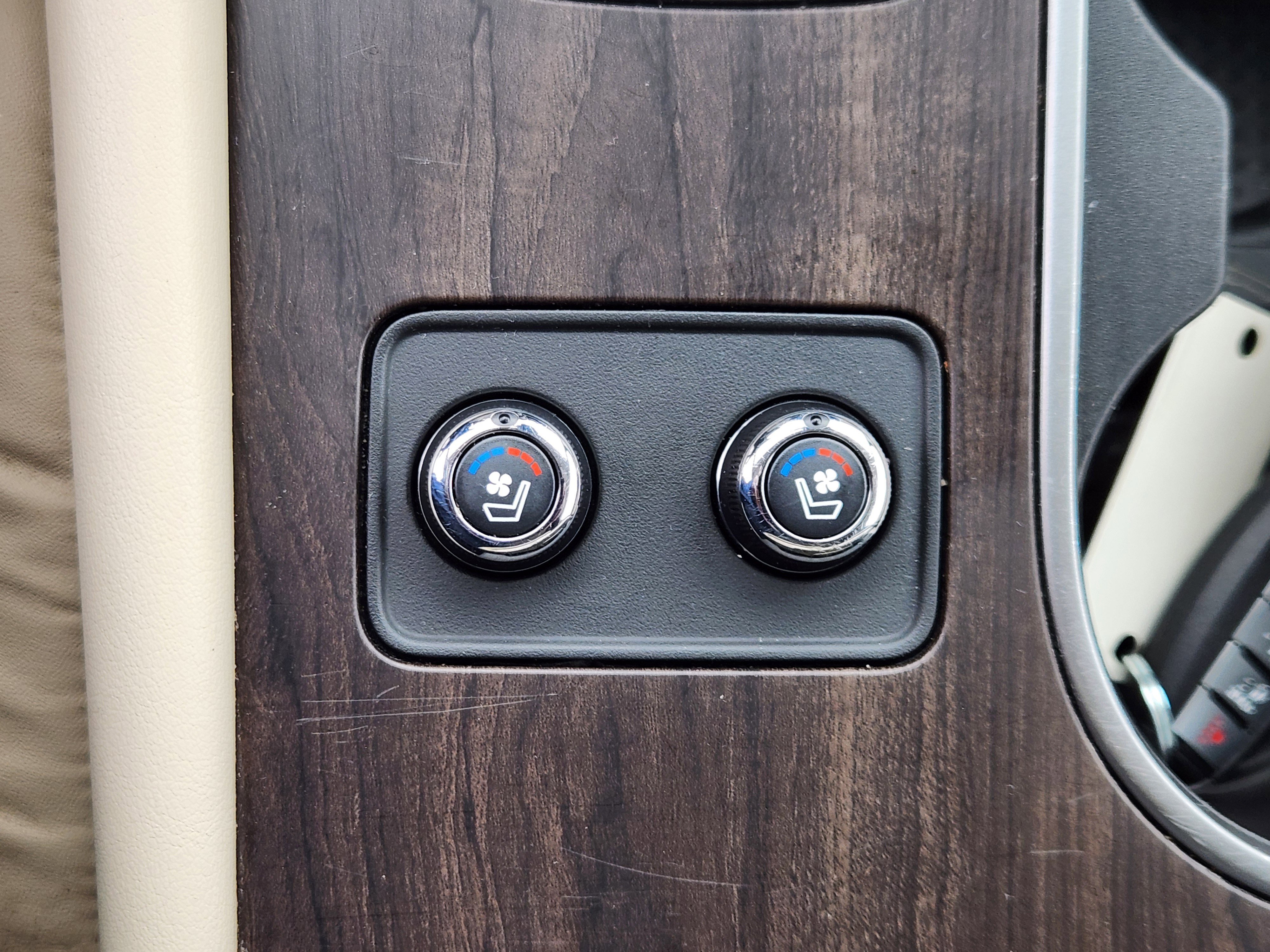 Certified 2022 Nissan Murano Platinum w/ Cargo Package image 23