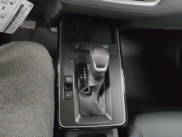 New 2026 Toyota Corolla Cross XLE image 25