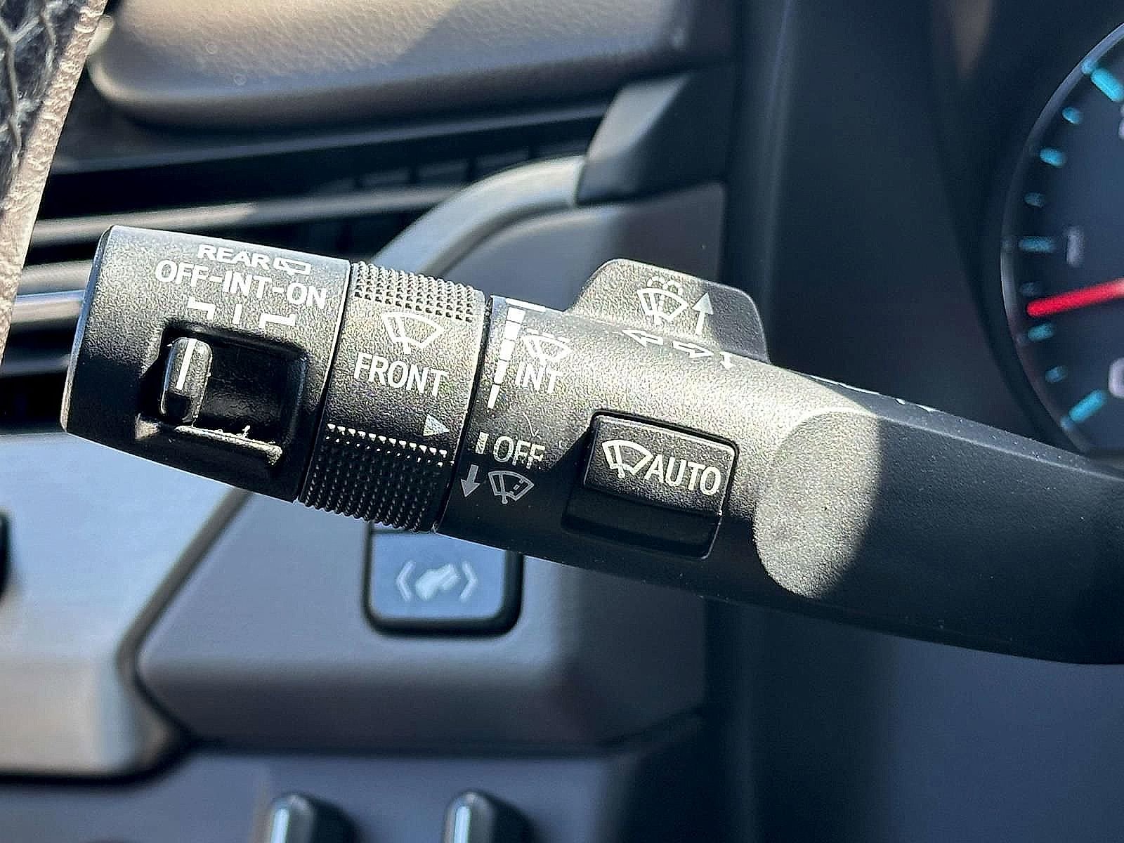 Used 2019 GMC Yukon Denali image 24