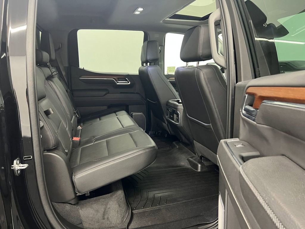 Used 2023 GMC Sierra 1500 Denali w/ Technology Package AWD/4WD image 26