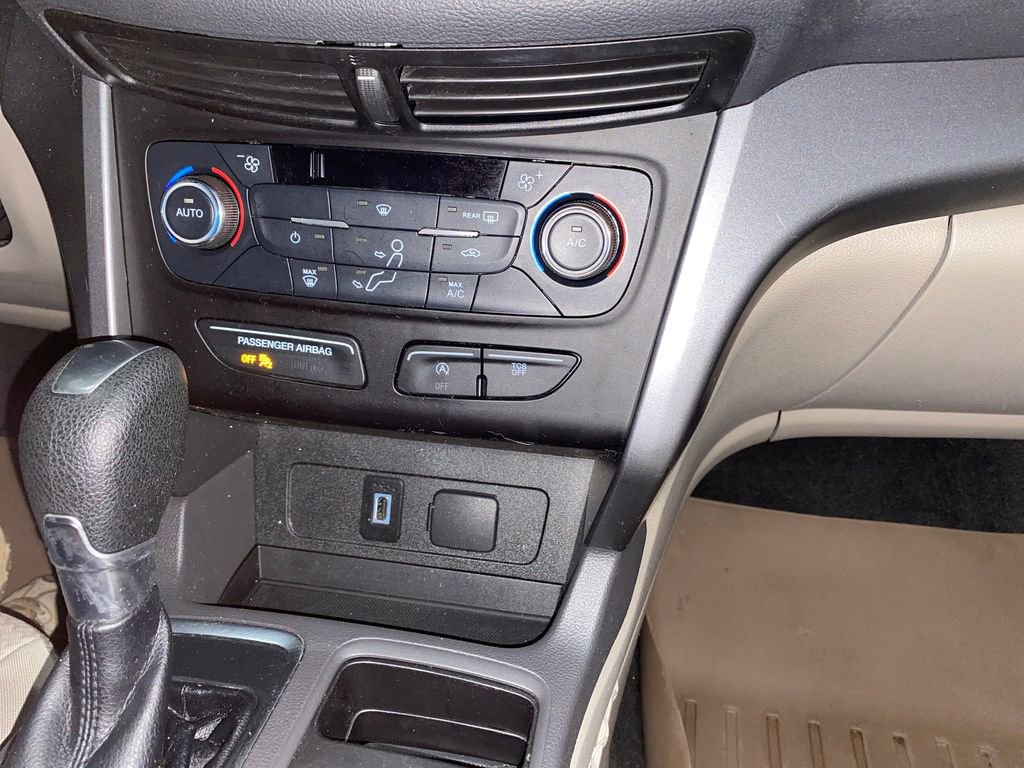 Used 2017 Ford Escape SE AWD/4WD image 20