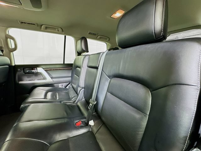 Used 2014 Toyota Land Cruiser AWD/4WD image 31