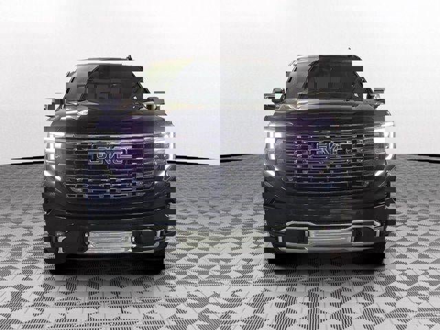 Used 2025 GMC Sierra 1500 Denali Ultimate image 2
