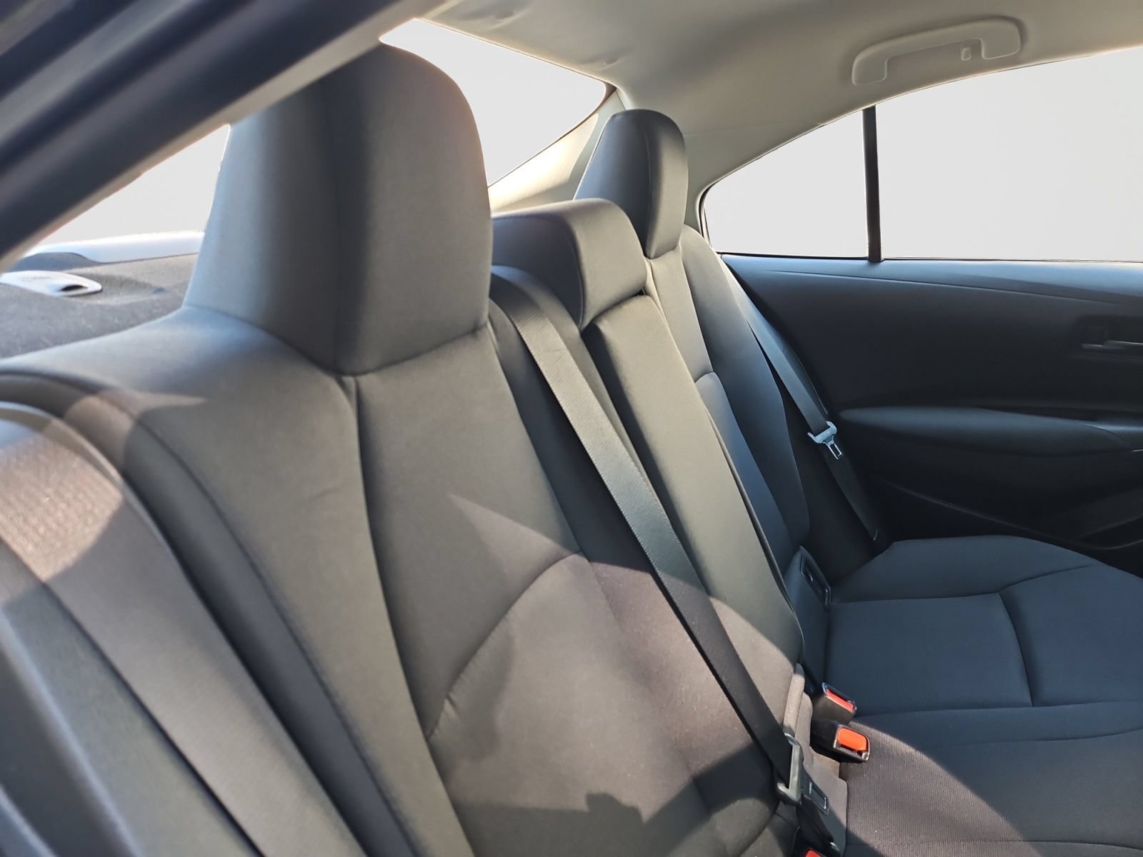 Used 2024 Toyota Corolla LE FWD image 45