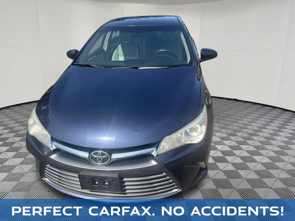 Used 2017 Toyota Camry LE FWD image 3