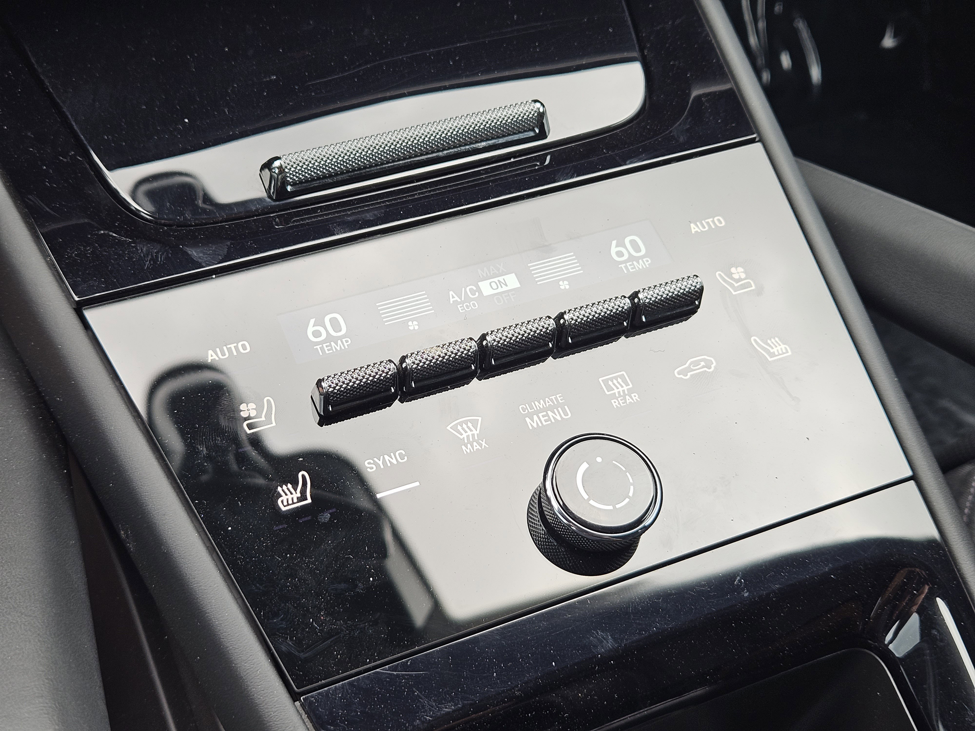 Certified 2024 Porsche Cayenne S image 19