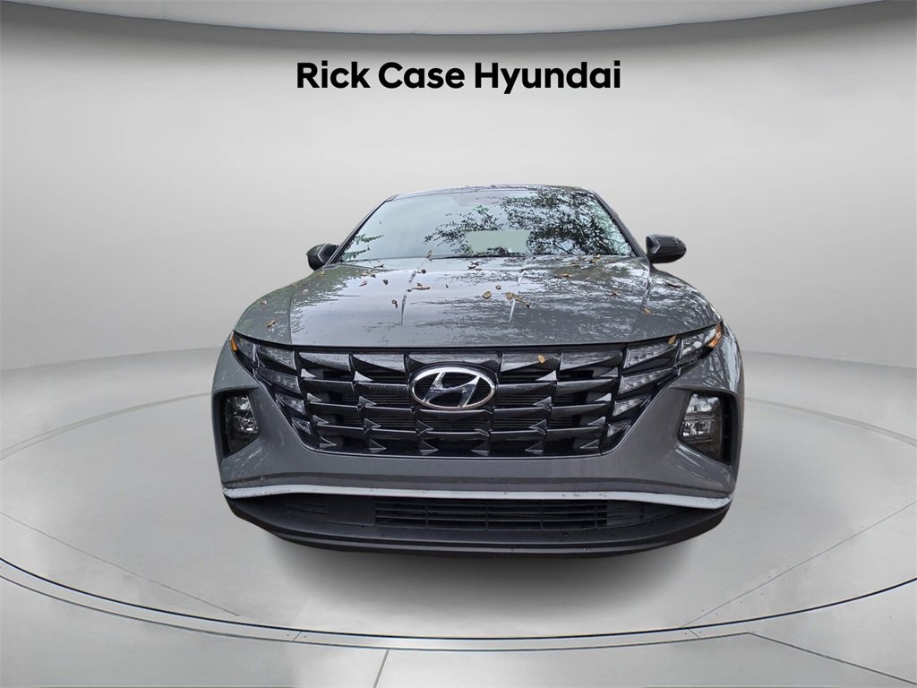 Certified 2024 Hyundai Tucson SE image 3