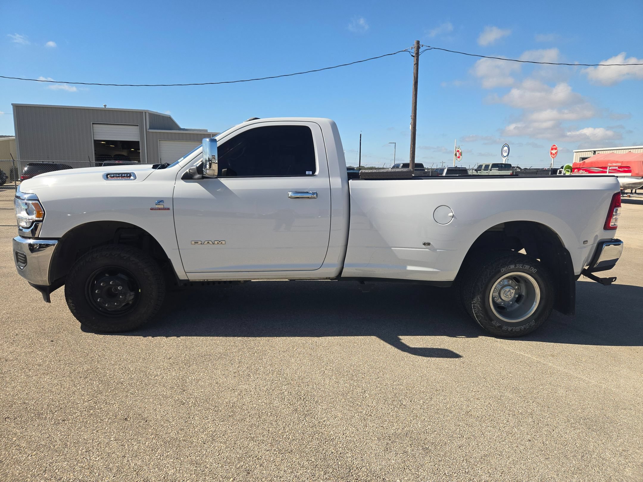 Used 2022 RAM 3500 Tradesman AWD/4WD image 6
