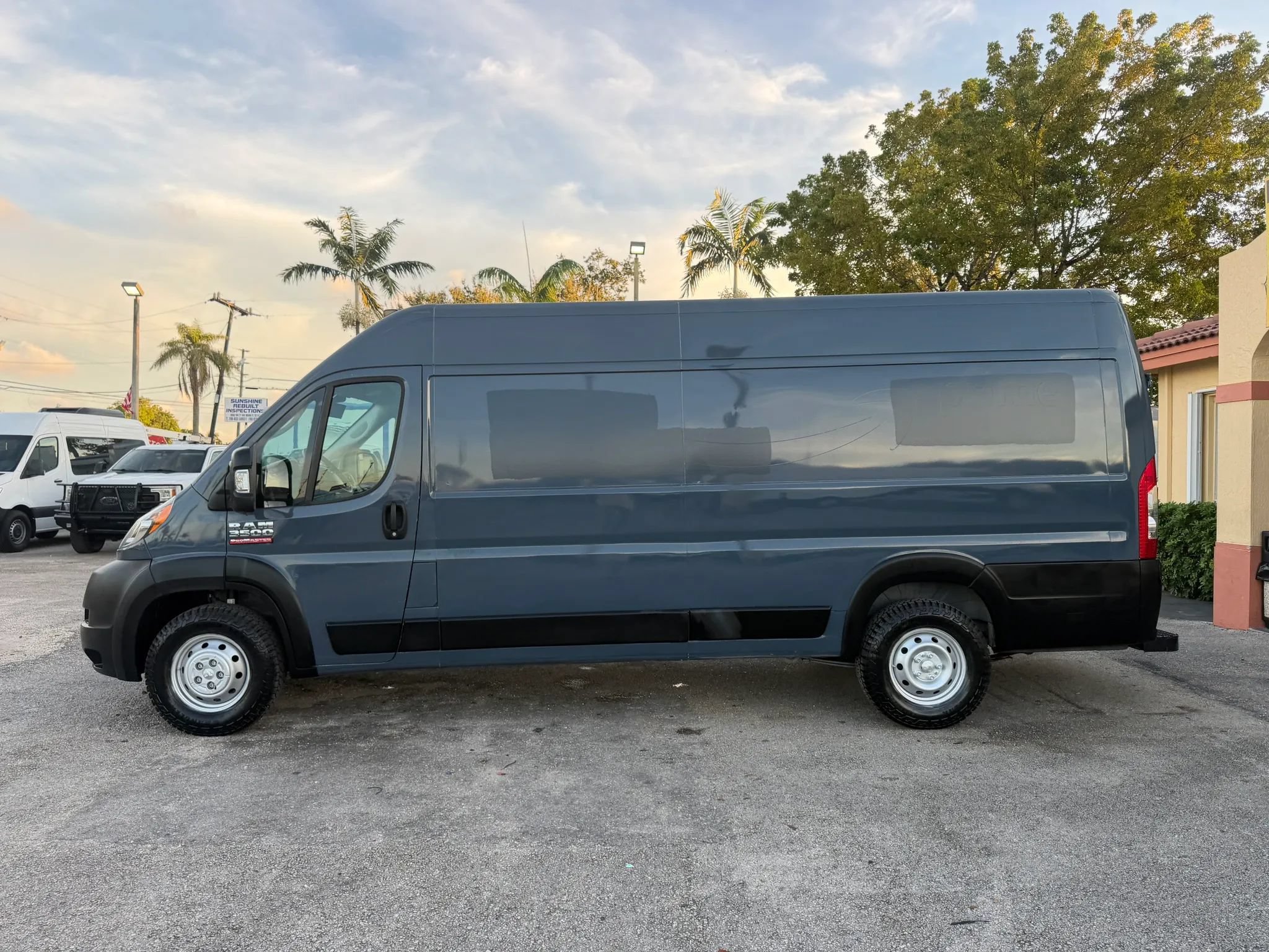 Used 2020 RAM ProMaster 3500 FWD image 2