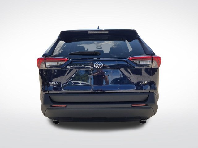 Used 2023 Toyota RAV4 XLE Premium FWD image 8