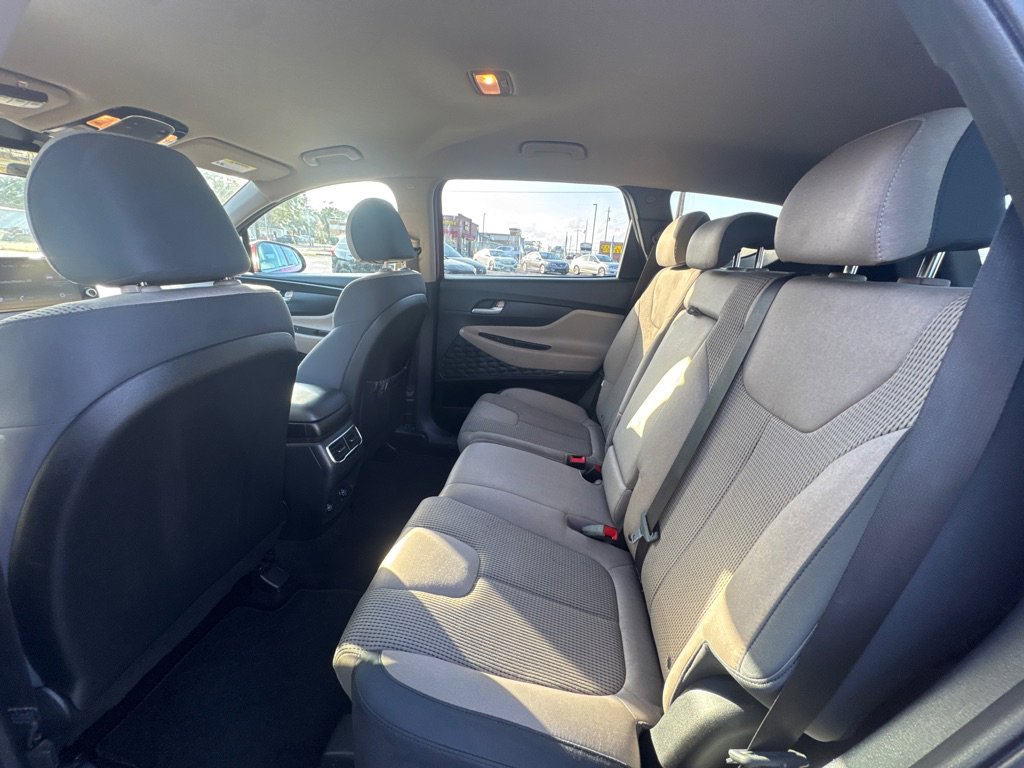 Used 2021 Hyundai Santa Fe SEL image 11