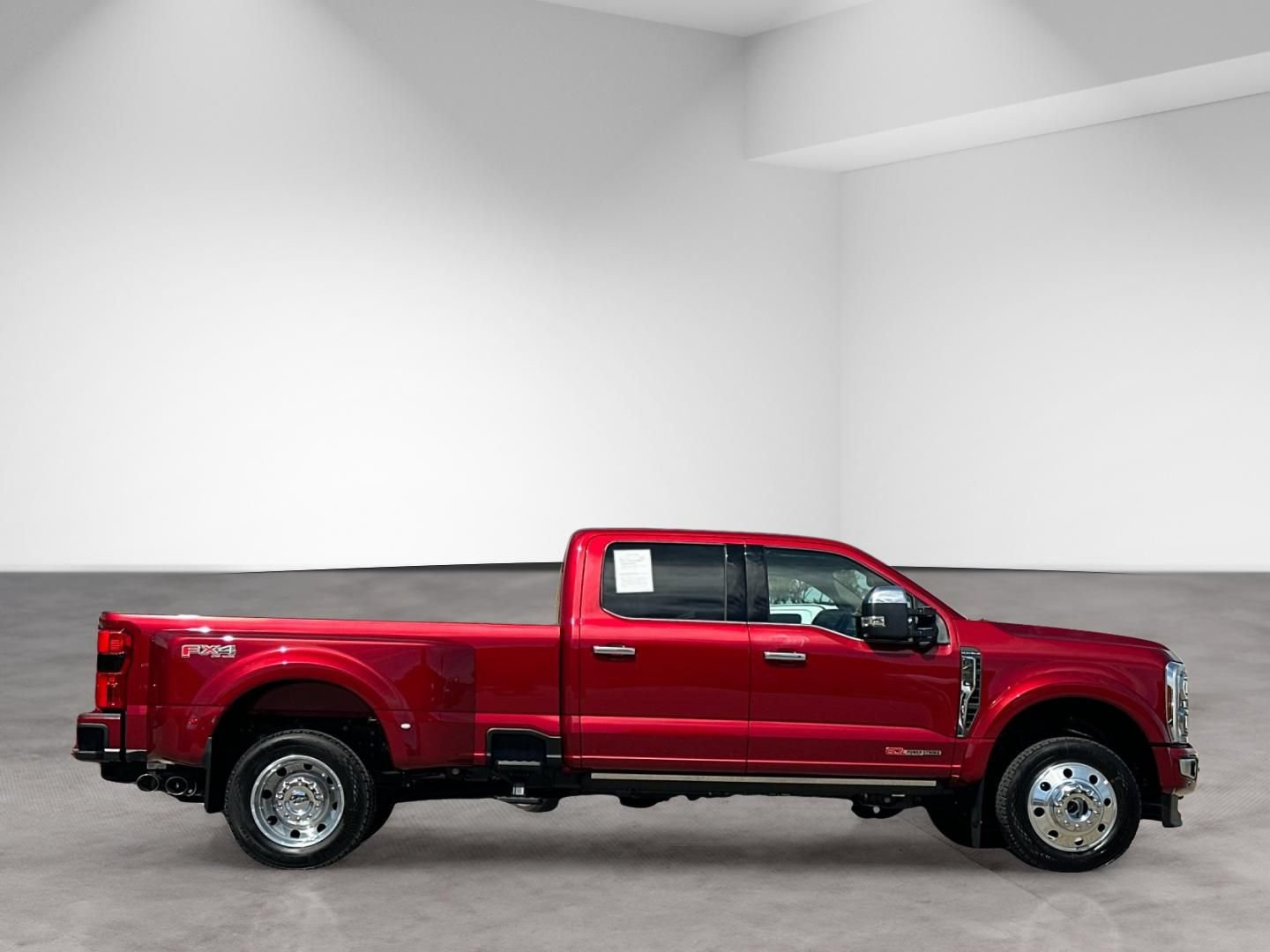 Used 2026 Ford F450 Platinum w/ Platinum Plus Package AWD/4WD image 7