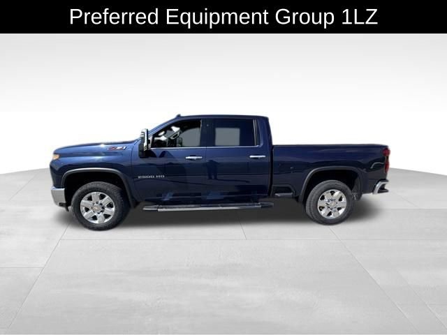 Certified 2022 Chevrolet Silverado 2500 LTZ AWD/4WD image 4