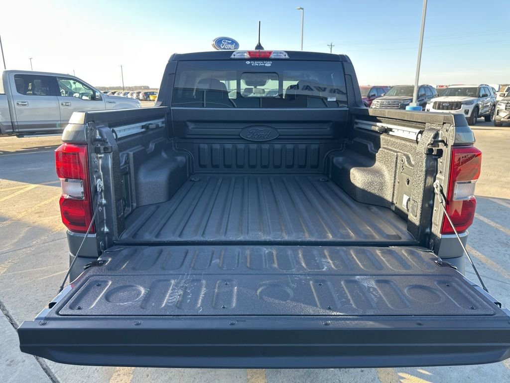 New 2026 Ford Maverick Lariat w/ Black Appearance Package AWD/4WD image 12