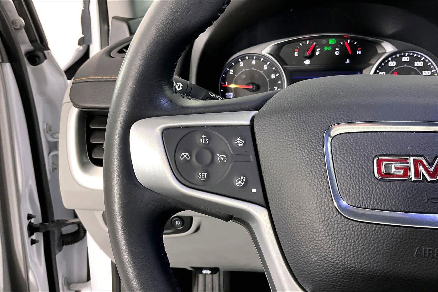 Used 2021 GMC Terrain SLT FWD image 23