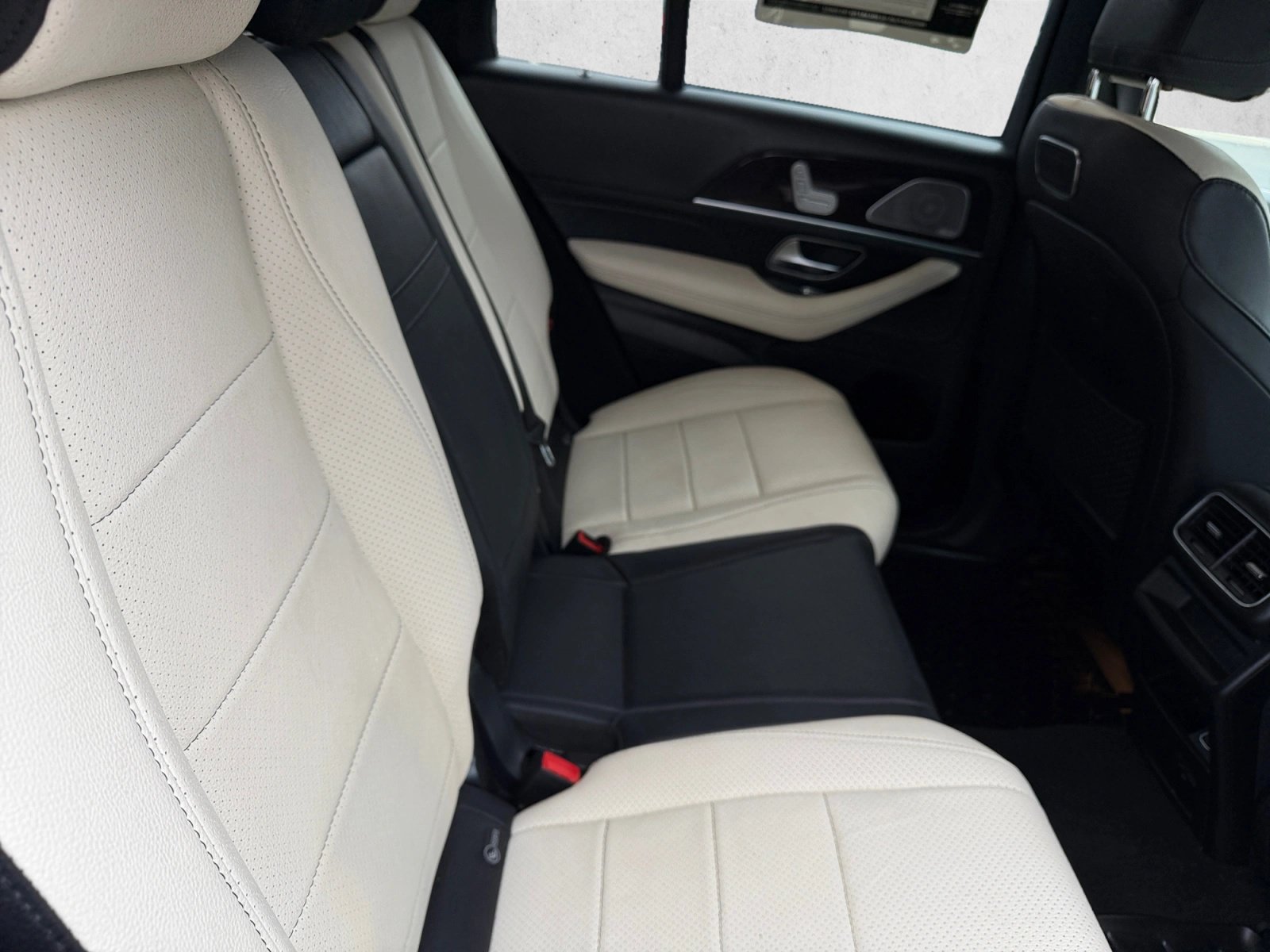 Certified 2020 Mercedes-Benz GLE 350 4MATIC image 25