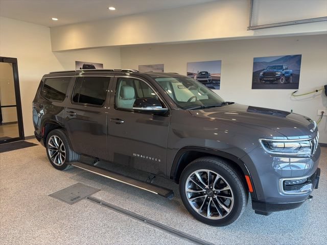 Used 2023 Jeep Wagoneer Series III w/ Premium Group I