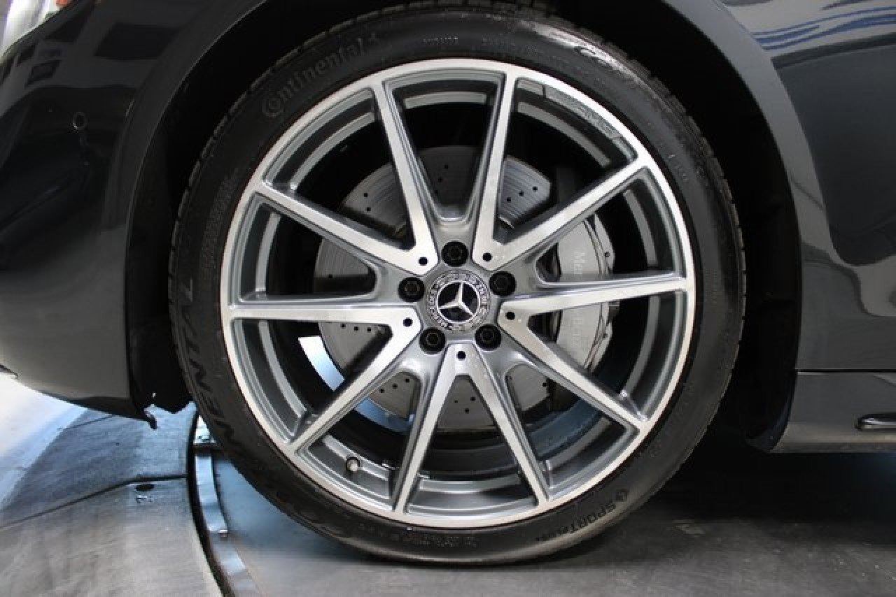 Used 2018 Mercedes-Benz S 450 Sedan image 34