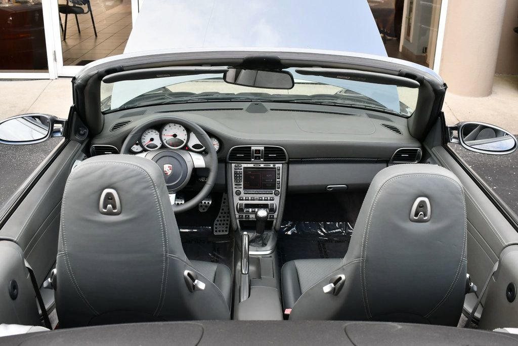 Used 2006 Porsche 911 Carrera 4S image 60