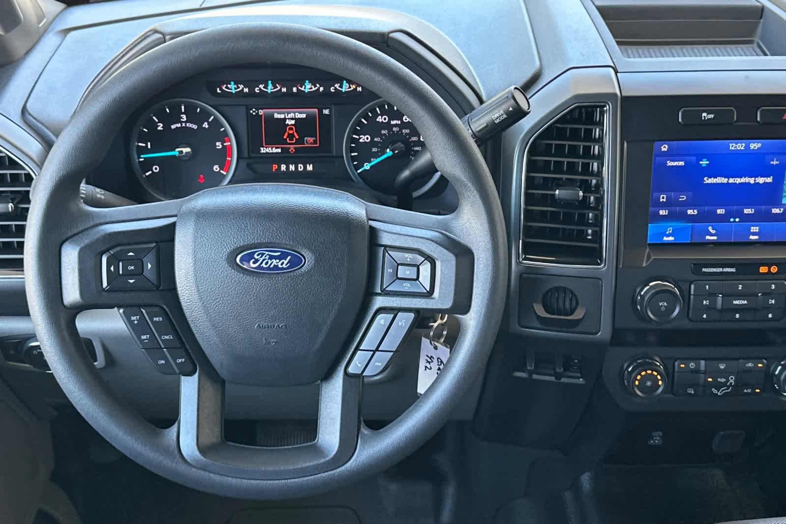 Certified 2022 Ford F550 2WD Crew Cab Super Duty image 15